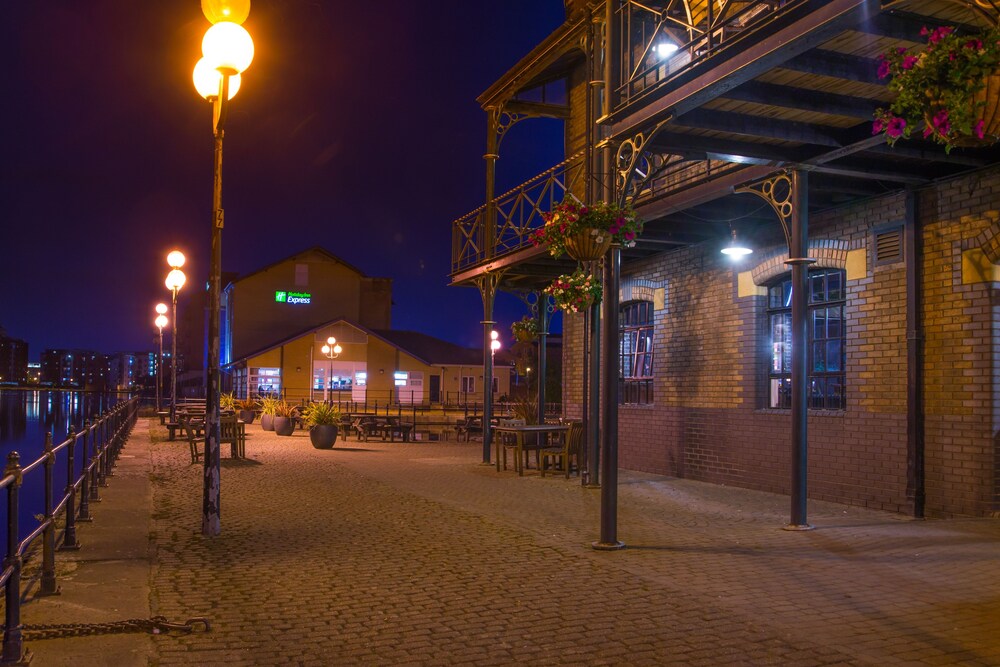 Hotel Front - Evening/Night