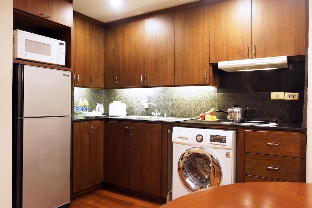 In-Room Kitchenette