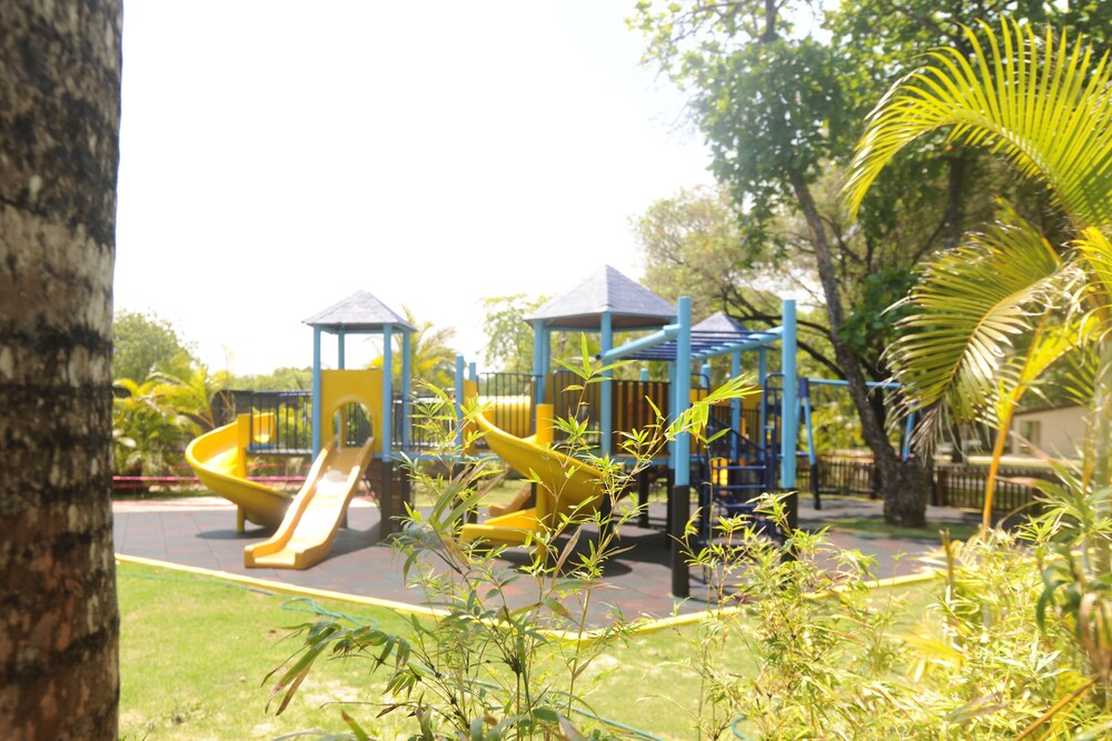 Childrens Play Area - Outdoor