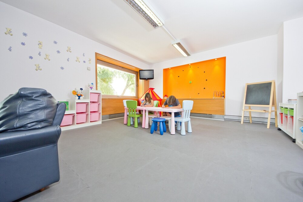 Childrens Area