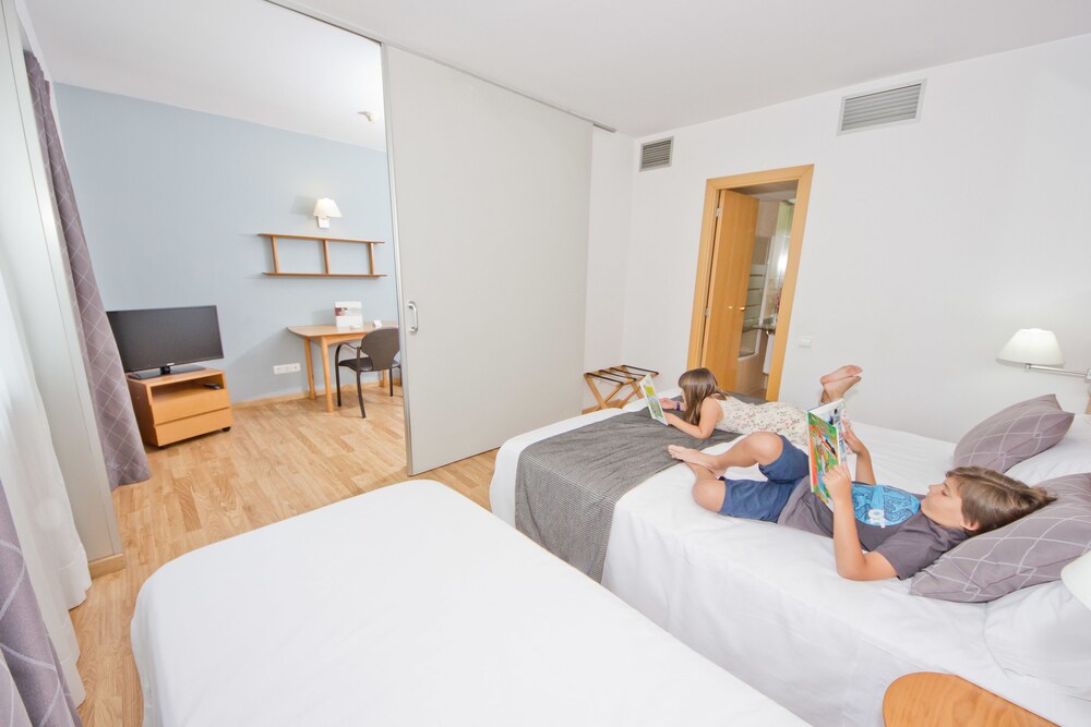 Triple Room - Guestroom