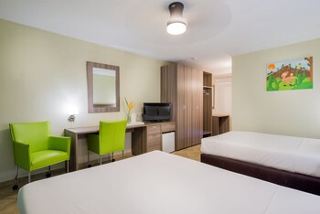 Guestroom