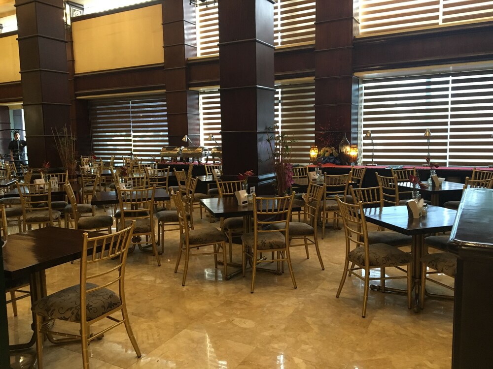 Coffee Shop