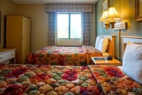 Deluxe Room, 2 Double Beds, Non Smoking