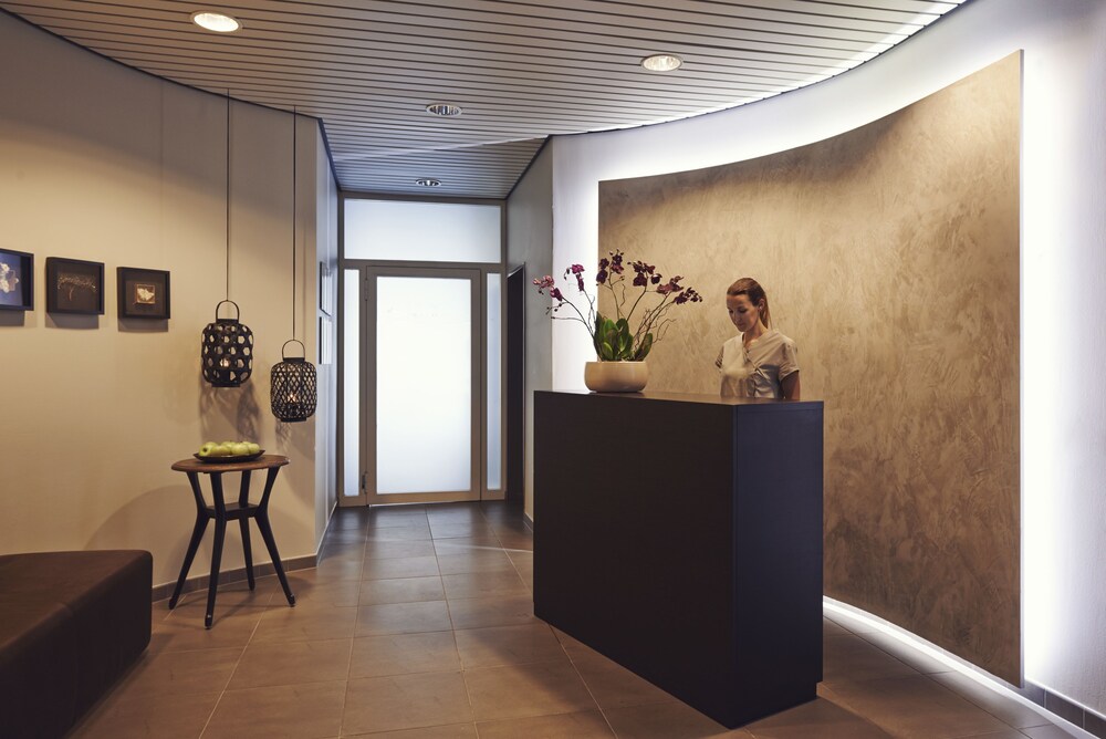 Spa Reception