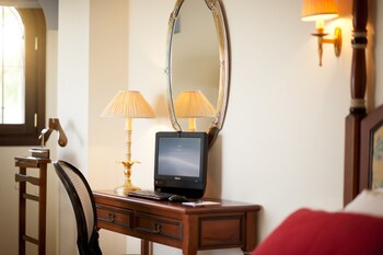 In-Room Business Center