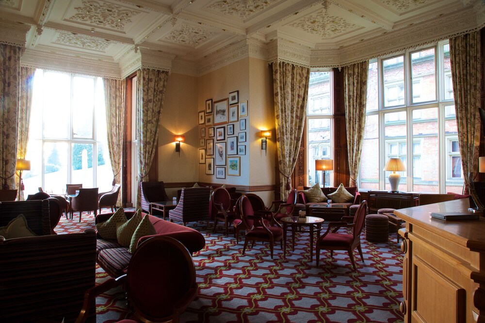 Executive Lounge