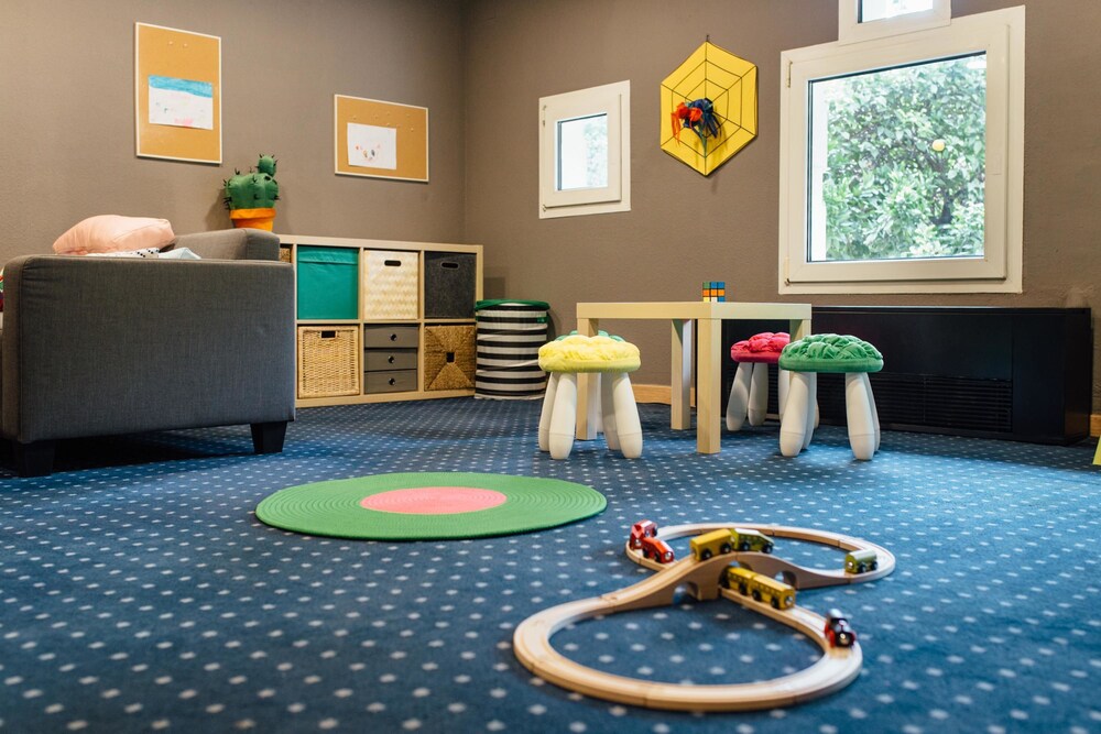 Childrens Area
