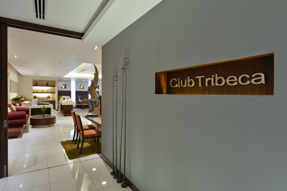 Executive Lounge