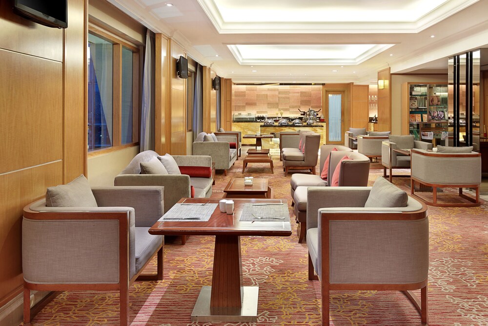 Hotel Lounge