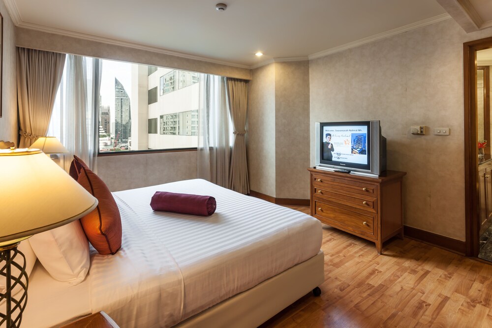 Superior One Bedroom Suite - In-Room Amenity