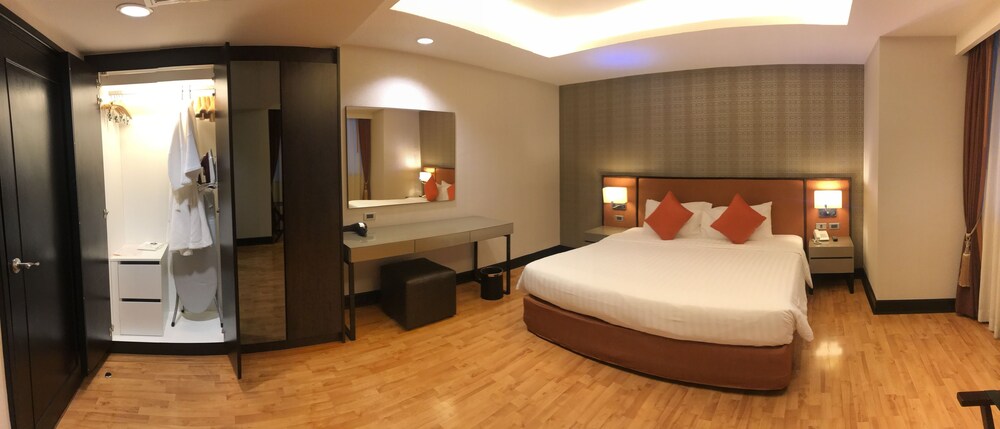 Two Bedroom Apartment Premium - Guestroom