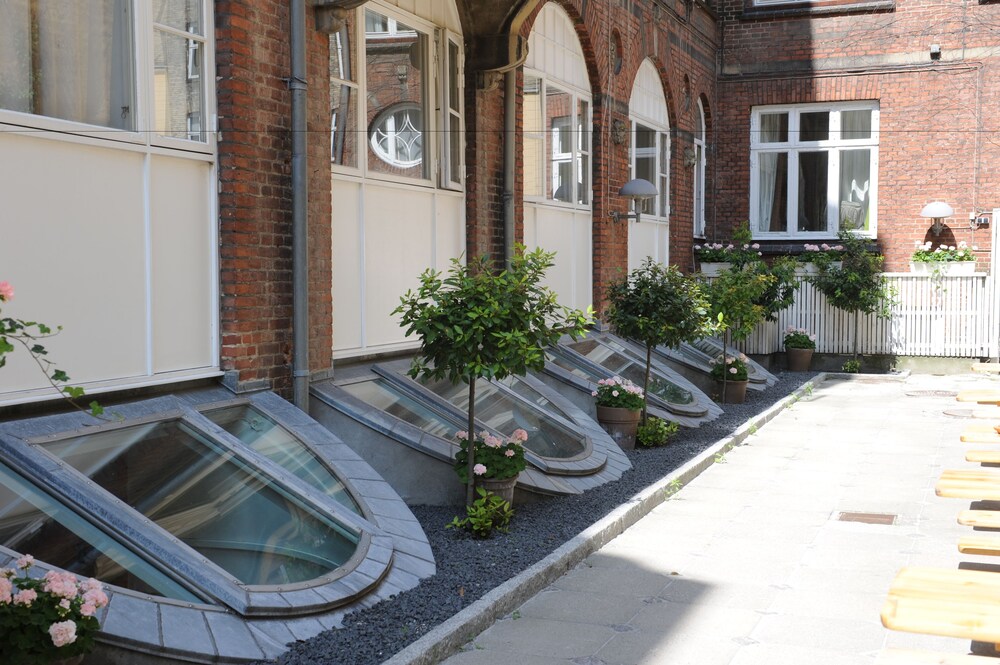 Courtyard