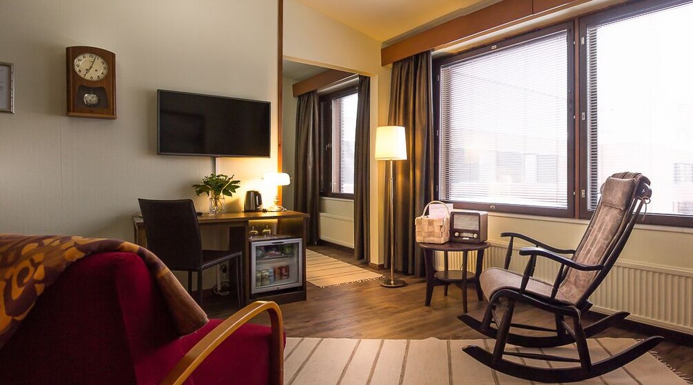 Guestroom