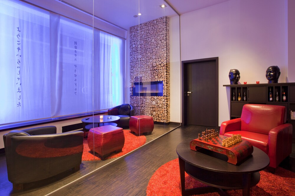 Hotel Bar