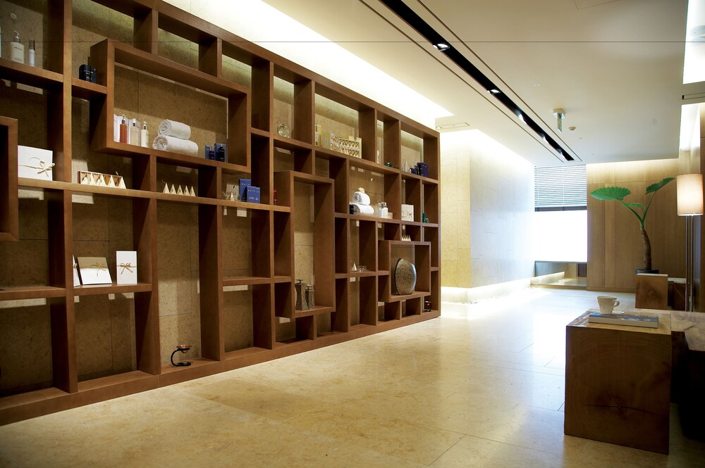 Spa Reception