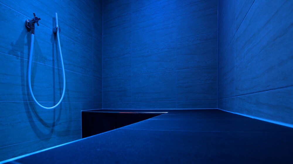 Steam Room