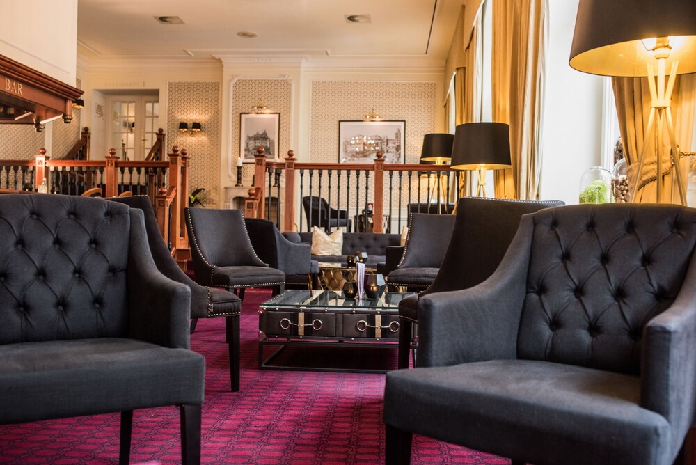 Lobby-Lounge