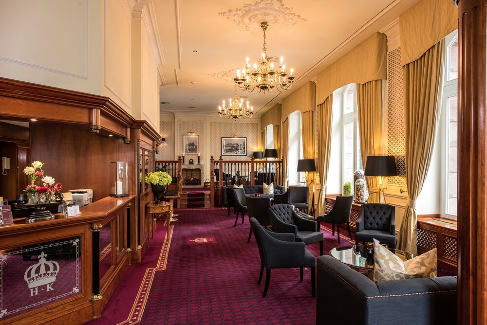 Lobby-Lounge