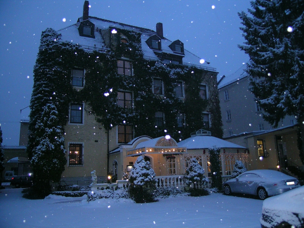 Hotel Front - Evening/Night