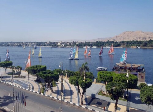 Aracan Eatabe Luxor Hotel