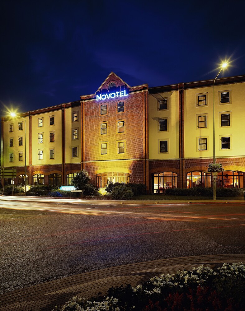 Hotel Front - Evening/Night