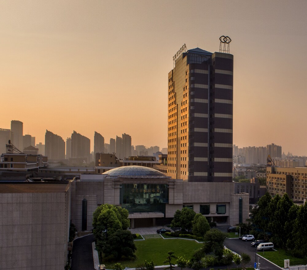 Courtyard View