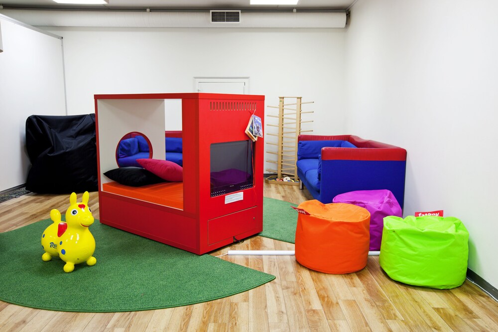 Childrens Play Area - Indoor