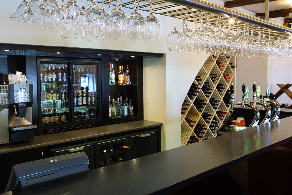 Hotel Bar