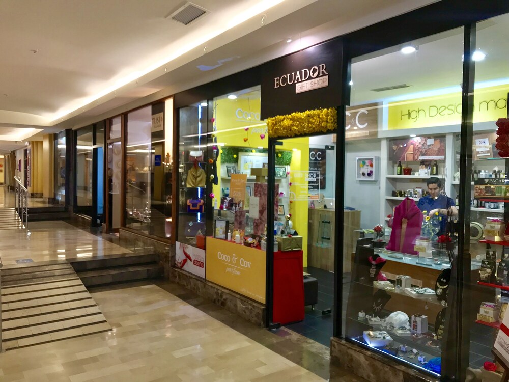 Gift Shop