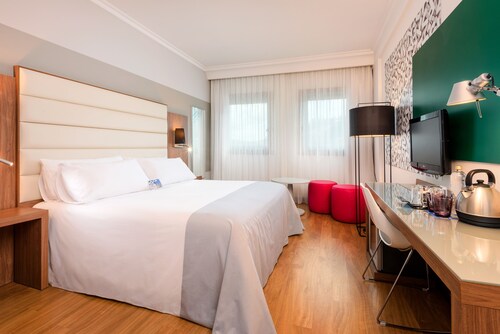 Tryp Santiago Hotel