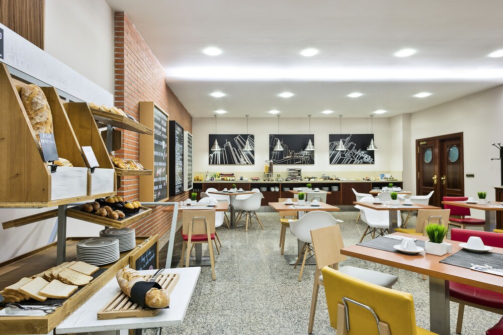 Hotel Lounge