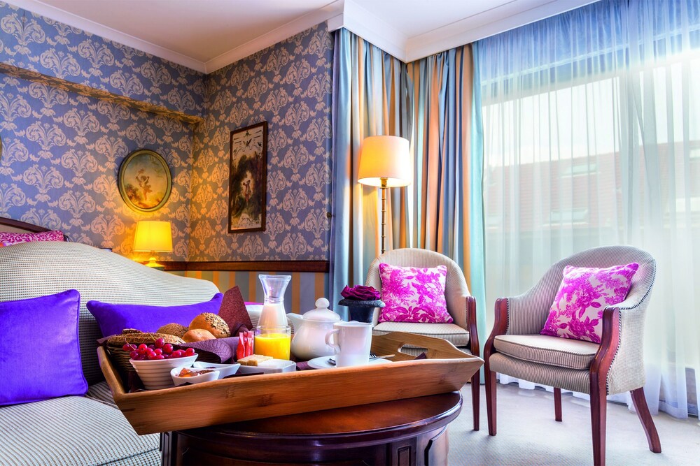 Guestroom