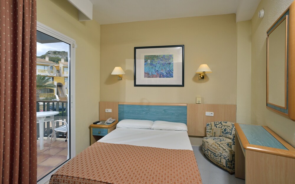 Guestroom