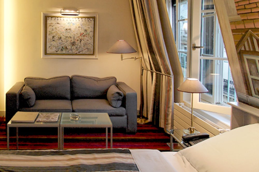 Guestroom