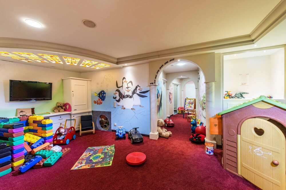 Childrens Area