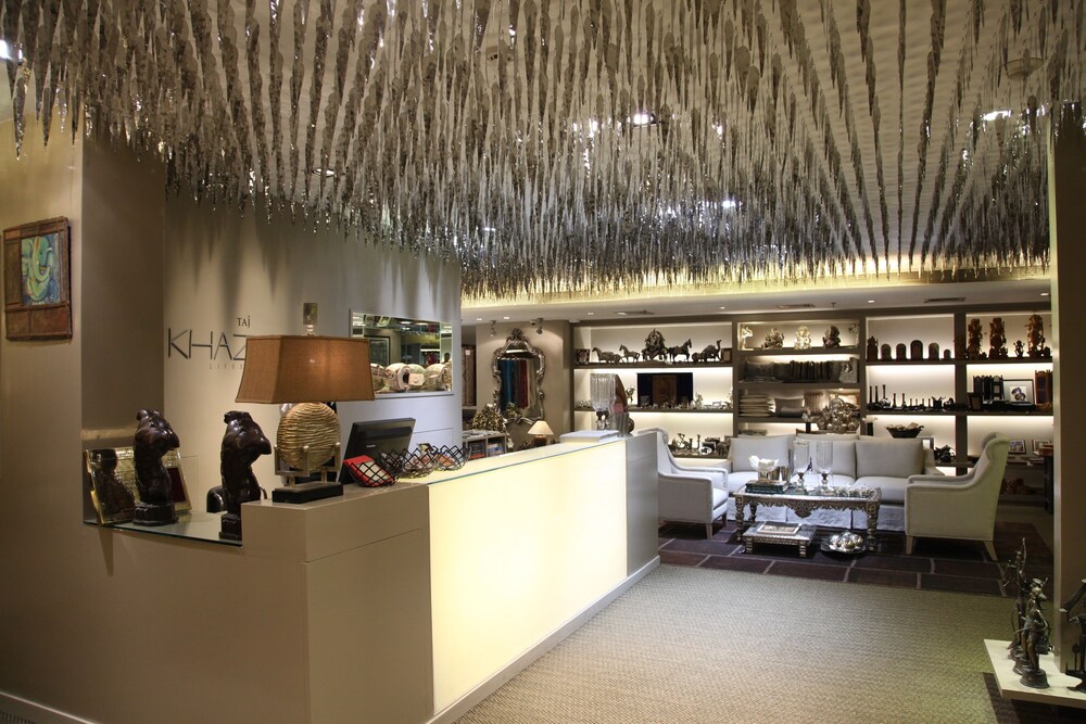 Gift Shop