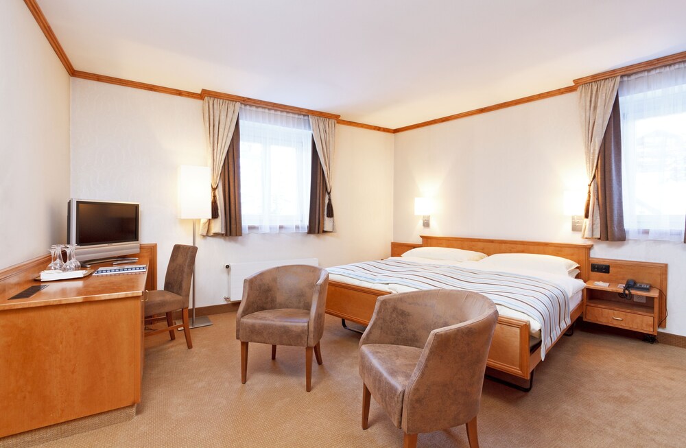 Guestroom