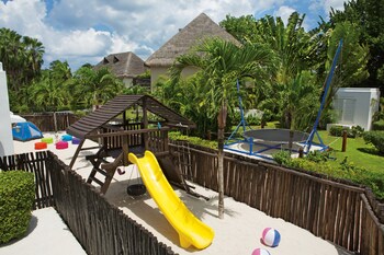 Childrens Play Area - Outdoor