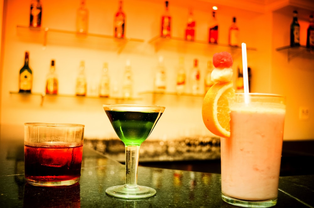 Hotel Bar