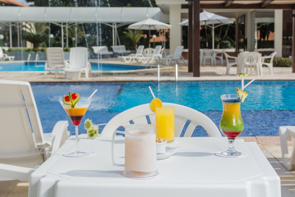 Poolside Bar