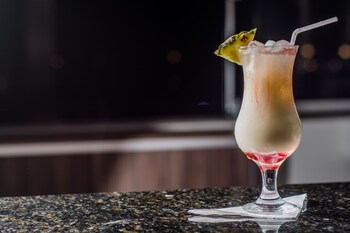 Hotel Bar