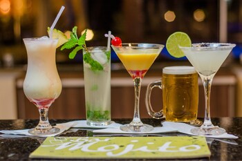 Hotel Bar