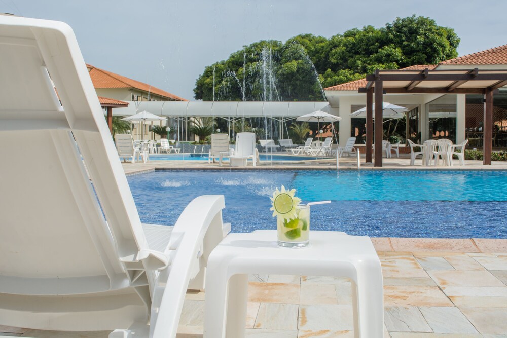 Poolside Bar