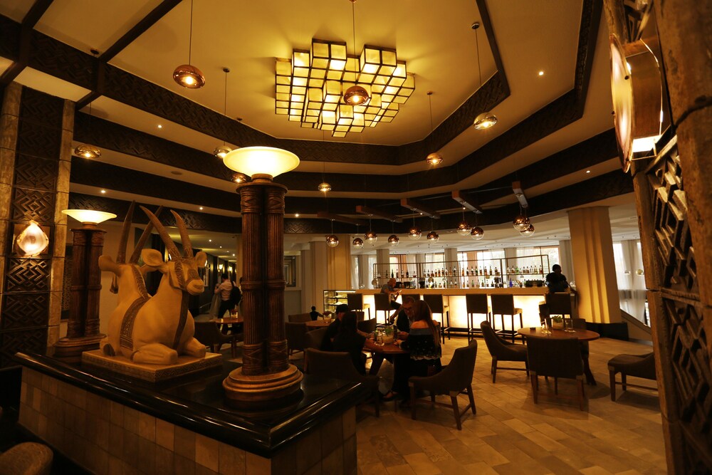Hotel Lounge