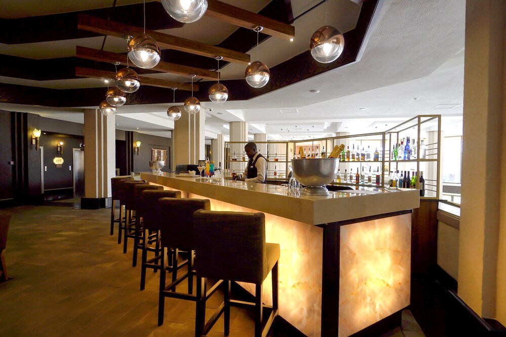 Hotel Lounge
