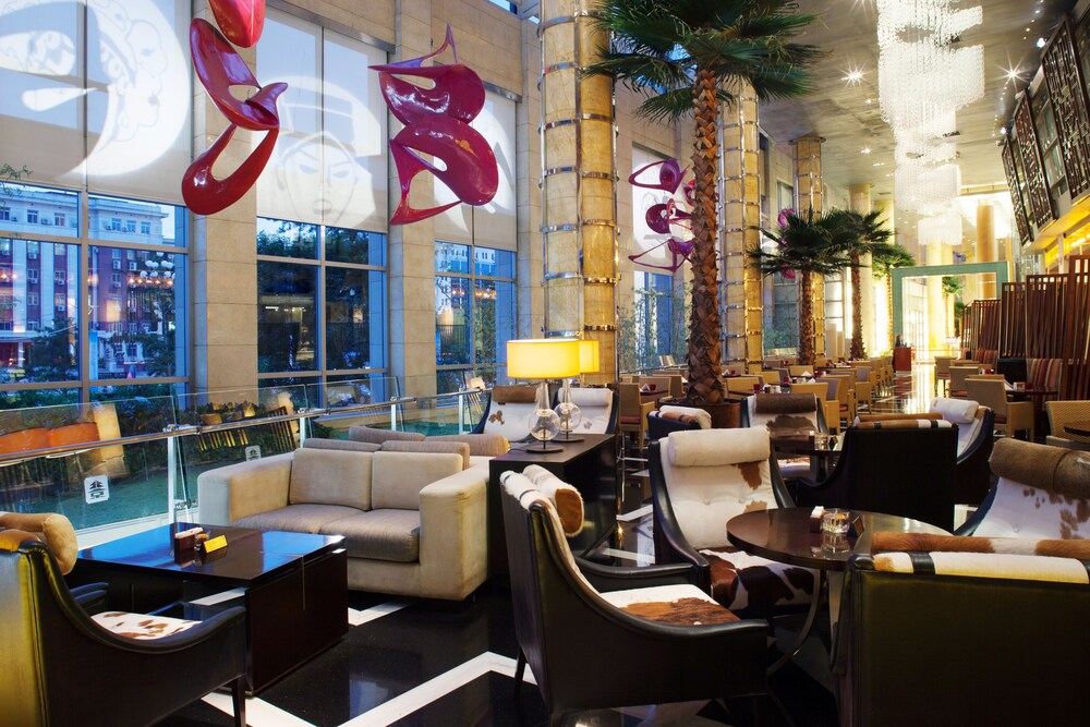 Hotel Bar