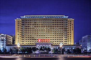 Hotel Front - Evening/Night