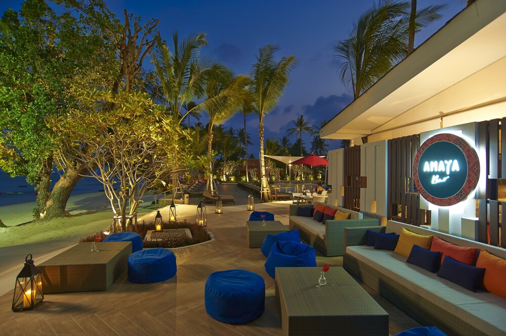 Hotel Lounge