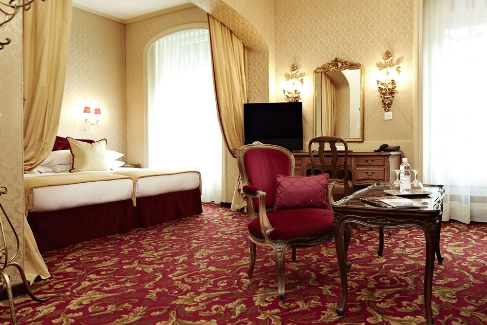 Guestroom